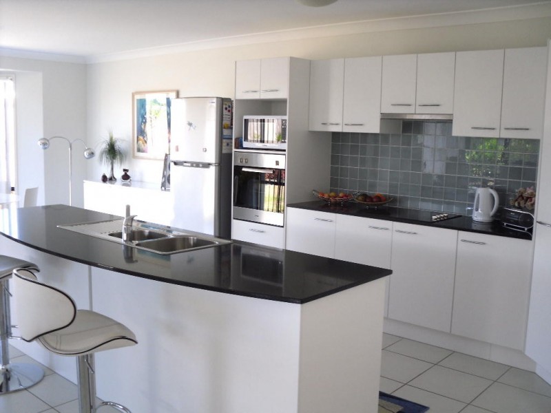 122 Marina Boulevarde, Banksia Beach QLD 4507