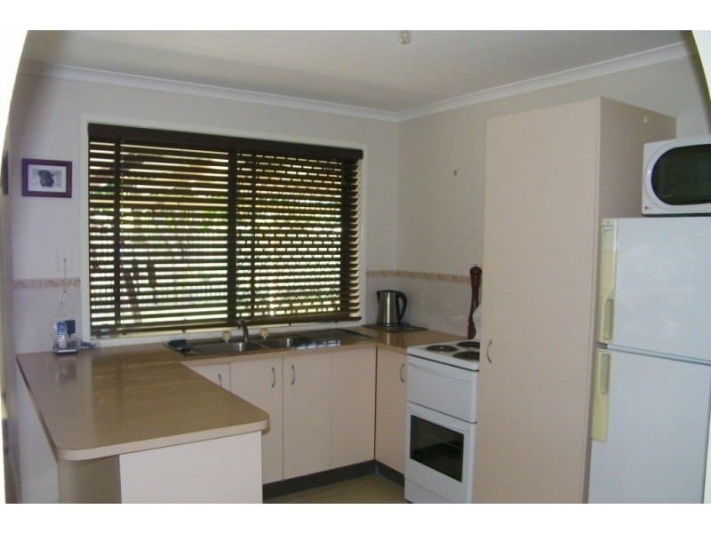 6 Kalmia Court, Bongaree QLD 4507