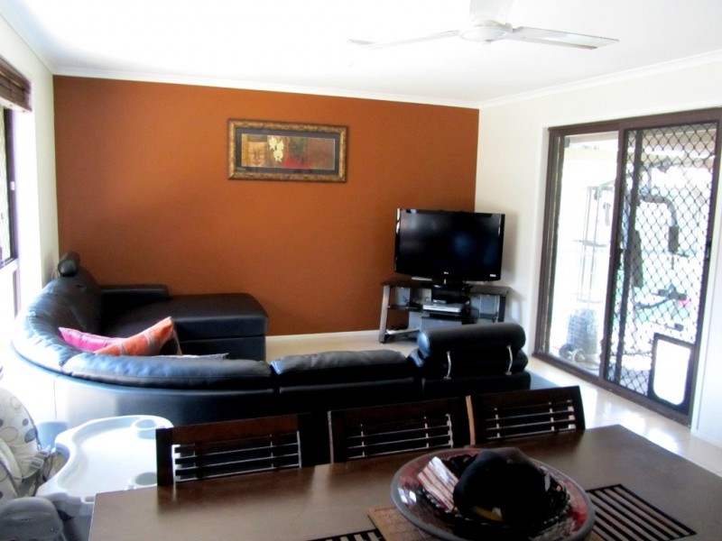 6 Kalmia Court, Bongaree QLD 4507