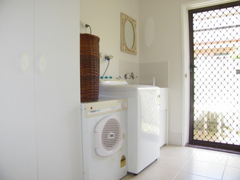 6 Kalmia Court, Bongaree QLD 4507