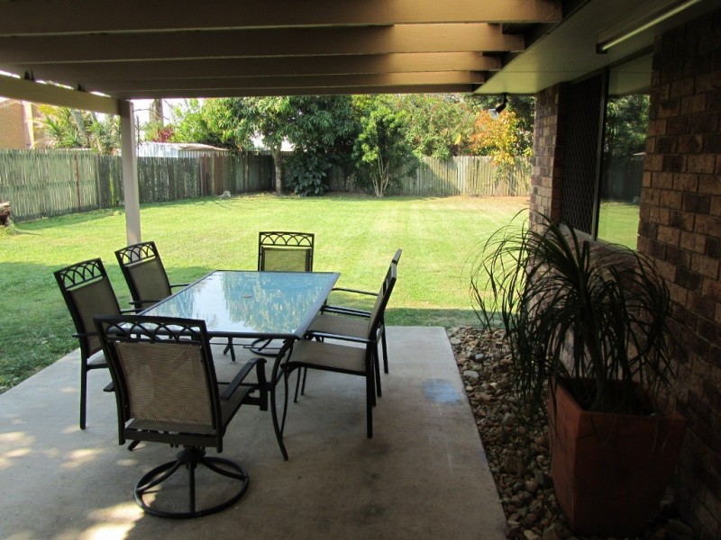 6 Kalmia Court, Bongaree QLD 4507