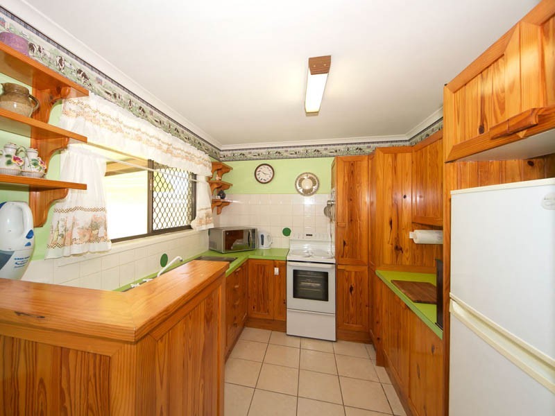 5 Crane Street, Bongaree QLD 4507