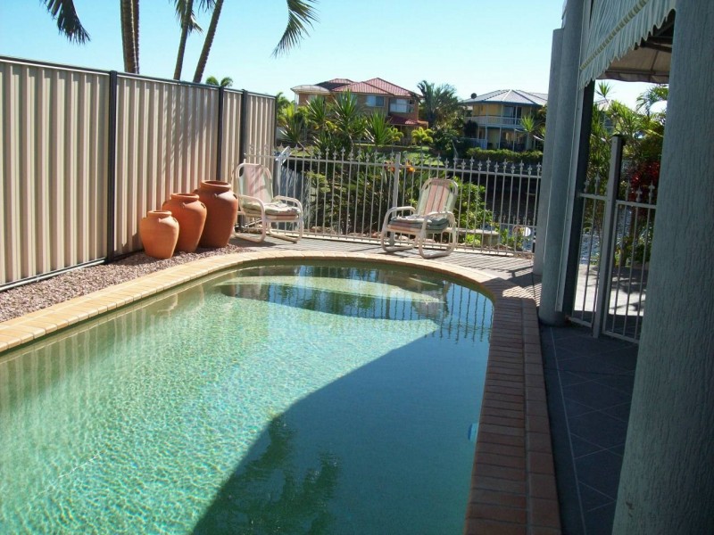 2/50 Pacific Drive, Banksia Beach QLD 4507