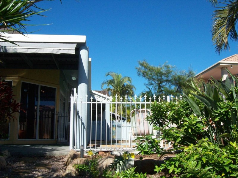 2/50 Pacific Drive, Banksia Beach QLD 4507