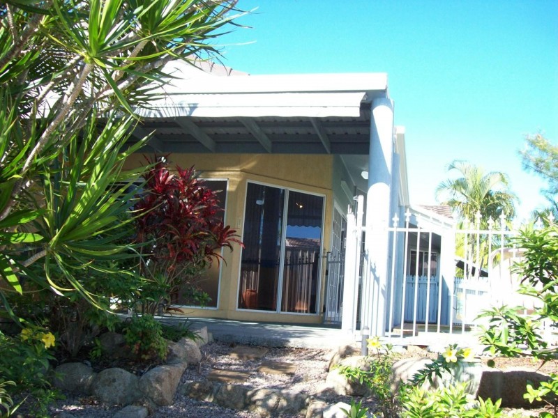 2/50 Pacific Drive, Banksia Beach QLD 4507