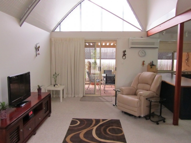 3/34 Kangaroo Avenue, Bongaree QLD 4507