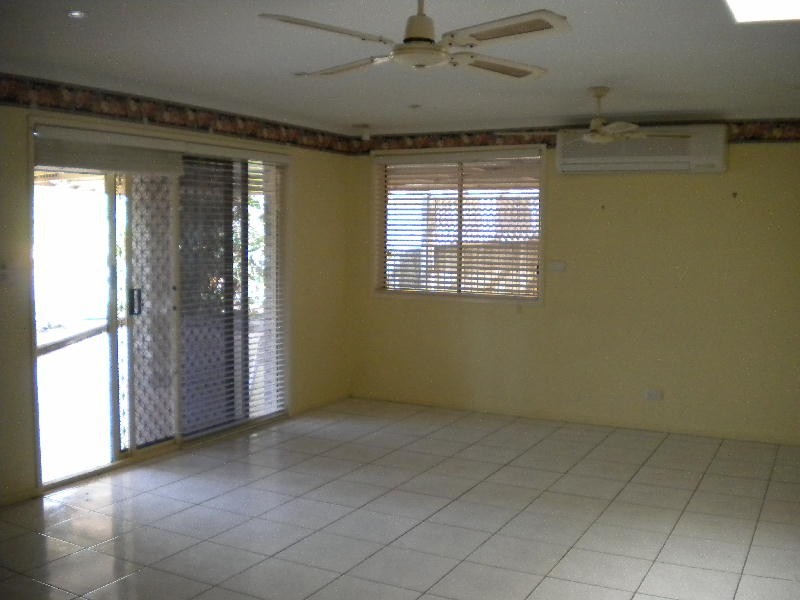 14 Hoya Crescent, Bongaree QLD 4507