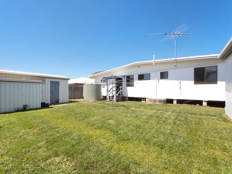 105 Cotterill Avenue, Bongaree QLD 4507