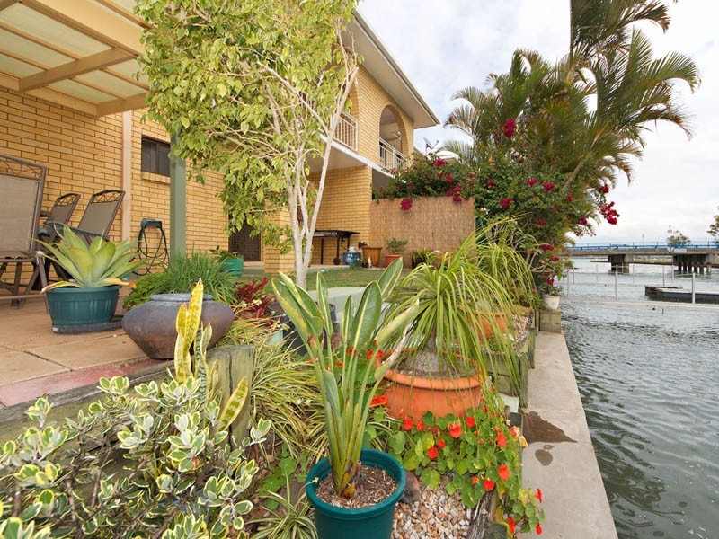 5/3 Dolphin Drive, Bongaree QLD 4507