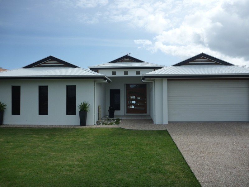 21 Protea Drive, Bongaree QLD 4507