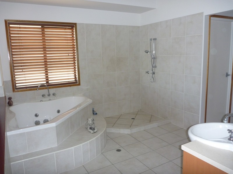 21 Protea Drive, Bongaree QLD 4507