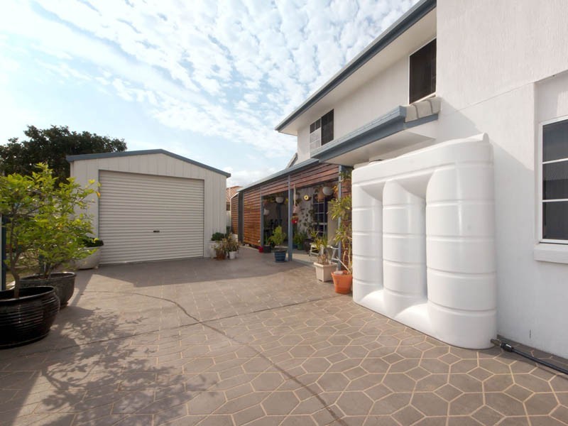 2 Windward Place, Banksia Beach QLD 4507