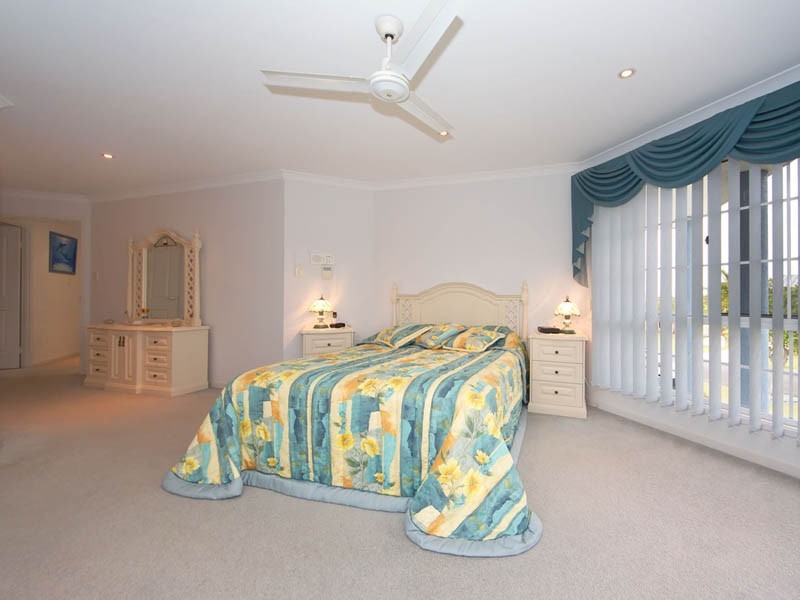 2 Windward Place, Banksia Beach QLD 4507