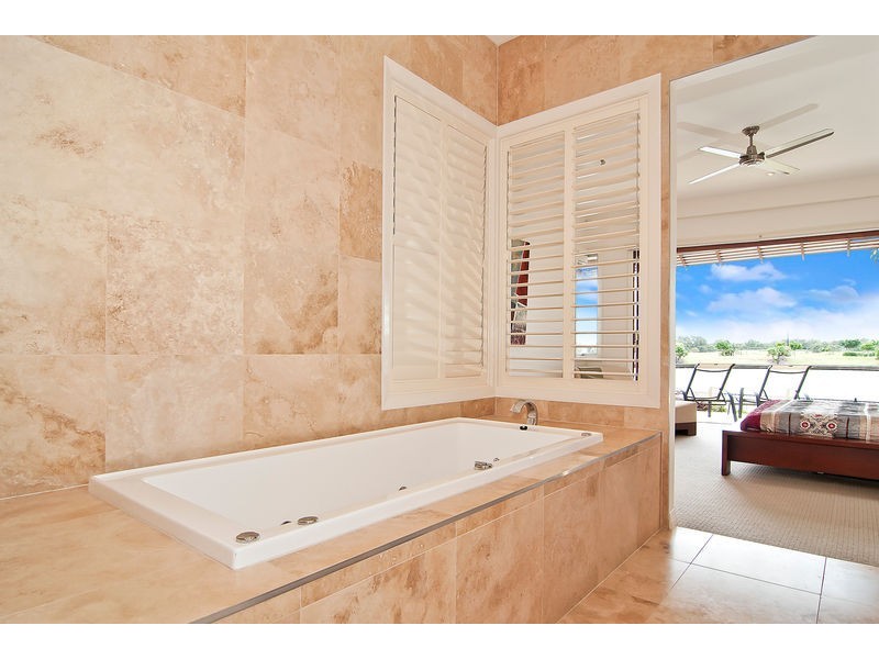 161 Marina Boulevarde, Banksia Beach QLD 4507