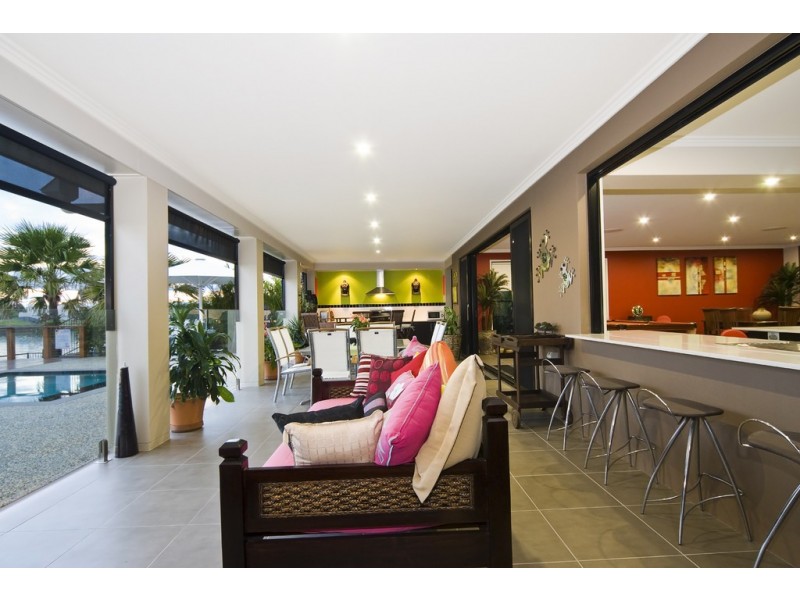 20 Teal Boulevarde, Banksia Beach QLD 4507