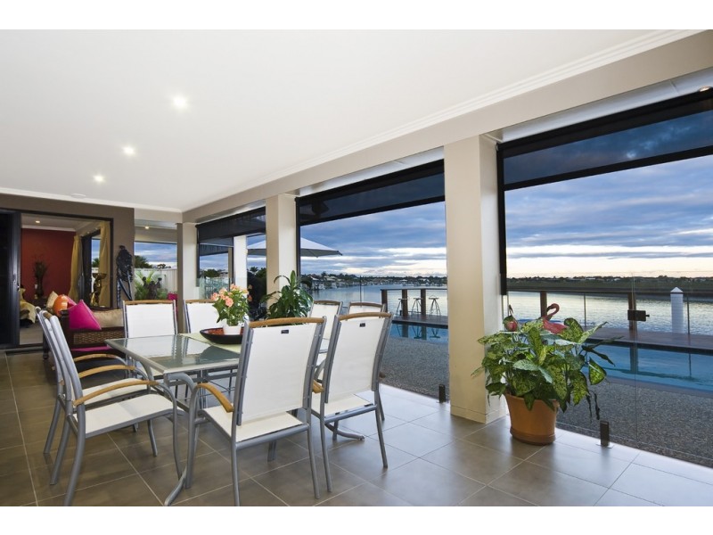20 Teal Boulevarde, Banksia Beach QLD 4507