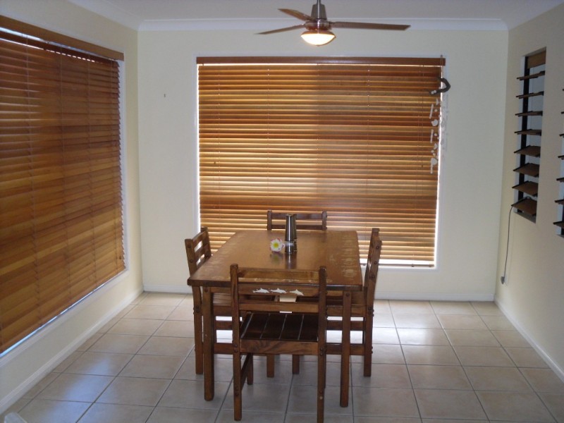54 Mossman Way, Sandstone Point QLD 4511