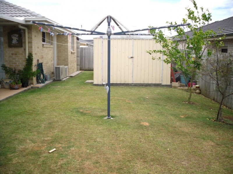 54 Mossman Way, Sandstone Point QLD 4511