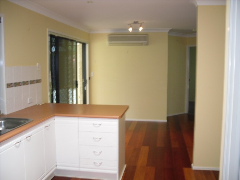 21 Wrenaus Way, Ningi QLD 4511