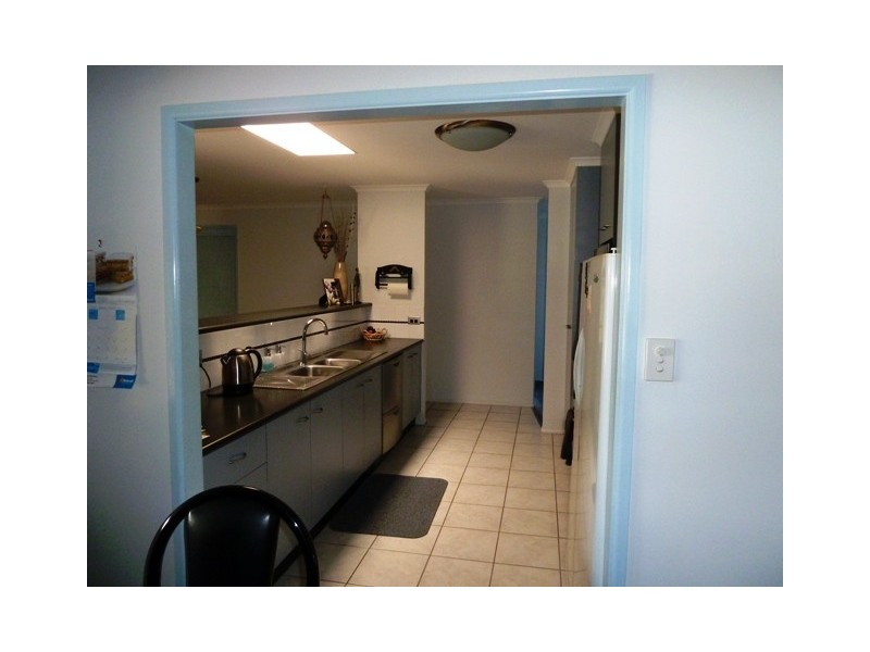 4 Violet Court, Bongaree QLD 4507
