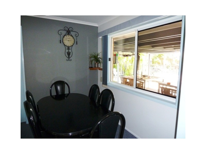 4 Violet Court, Bongaree QLD 4507