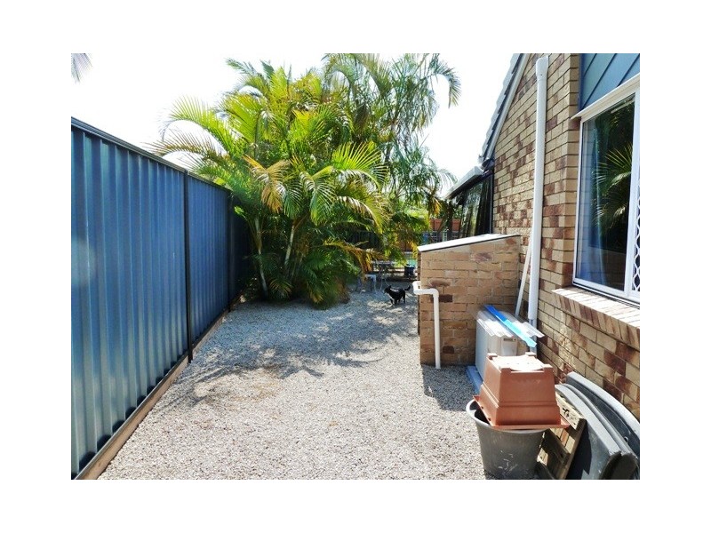 4 Violet Court, Bongaree QLD 4507