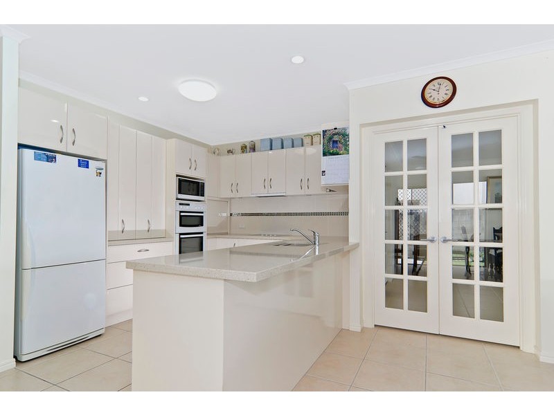 94 Cosmos Avenue, Banksia Beach QLD 4507