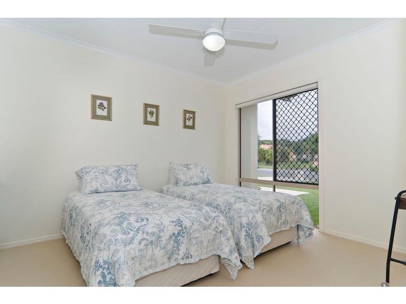 94 Cosmos Avenue, Banksia Beach QLD 4507