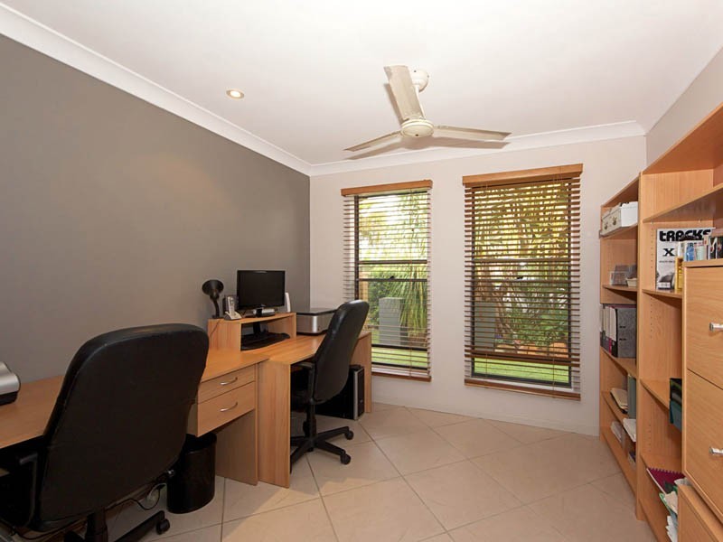 33 Teal Boulevarde, Banksia Beach QLD 4507