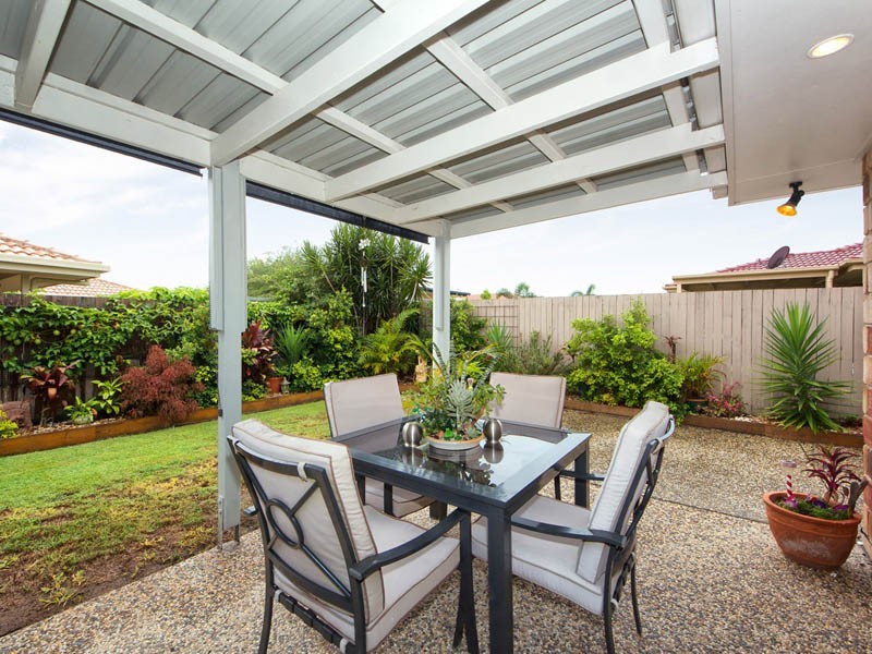 2 Barklya Crescent, Bongaree QLD 4507