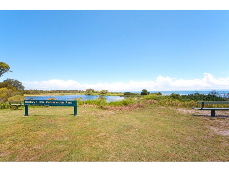 25 The Boulevarde, Bongaree QLD 4507