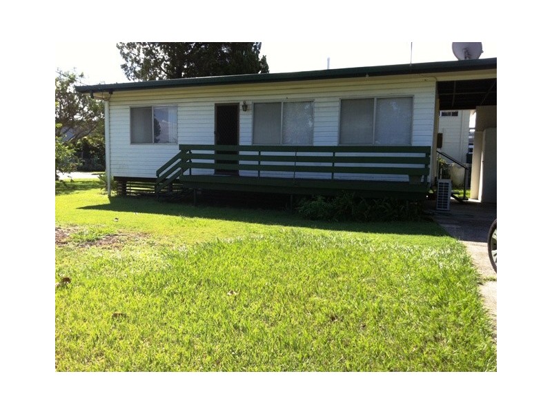 1 Clipper Street, Bongaree QLD 4507