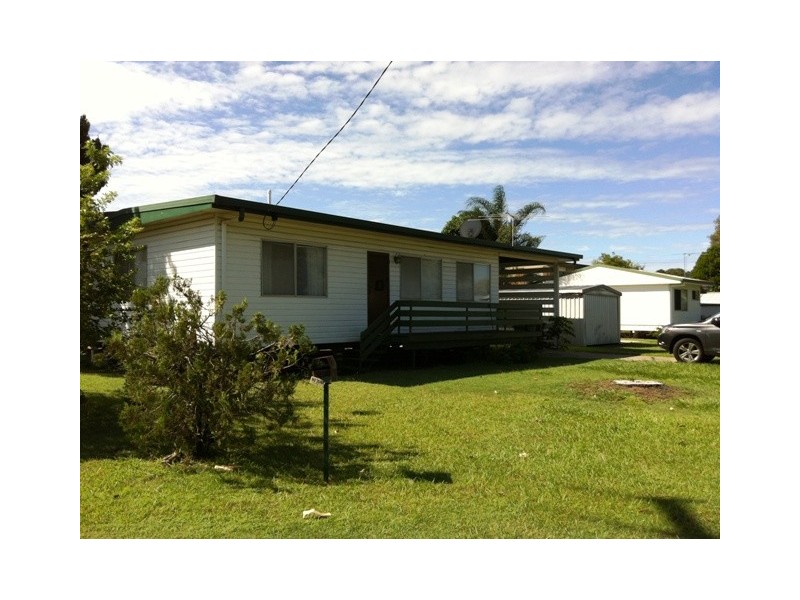 1 Clipper Street, Bongaree QLD 4507