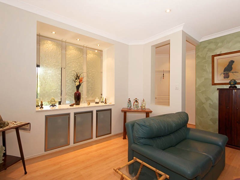 5 Fulmar Crescent, Banksia Beach QLD 4507