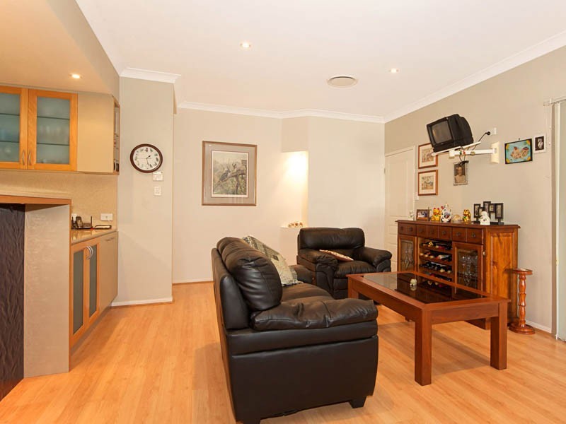 5 Fulmar Crescent, Banksia Beach QLD 4507