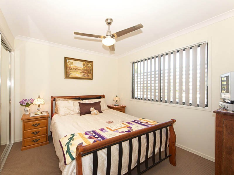 1-14 Hall Avenue, Bongaree QLD 4507