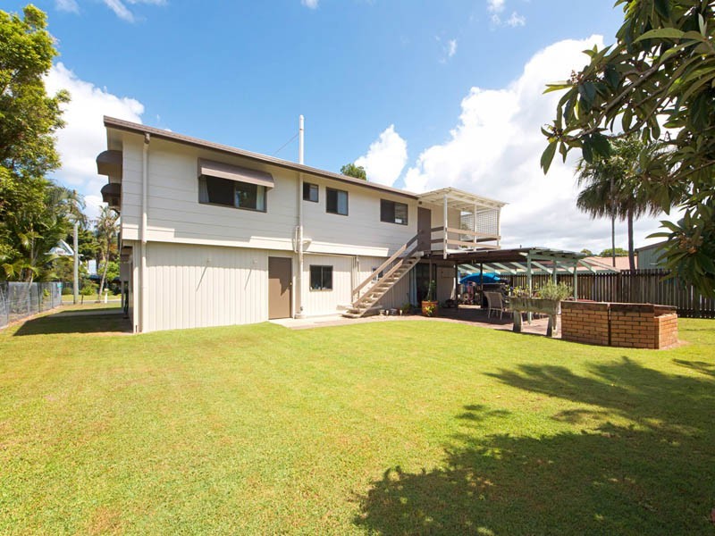 20 Hazell Avenue, Banksia Beach QLD 4507