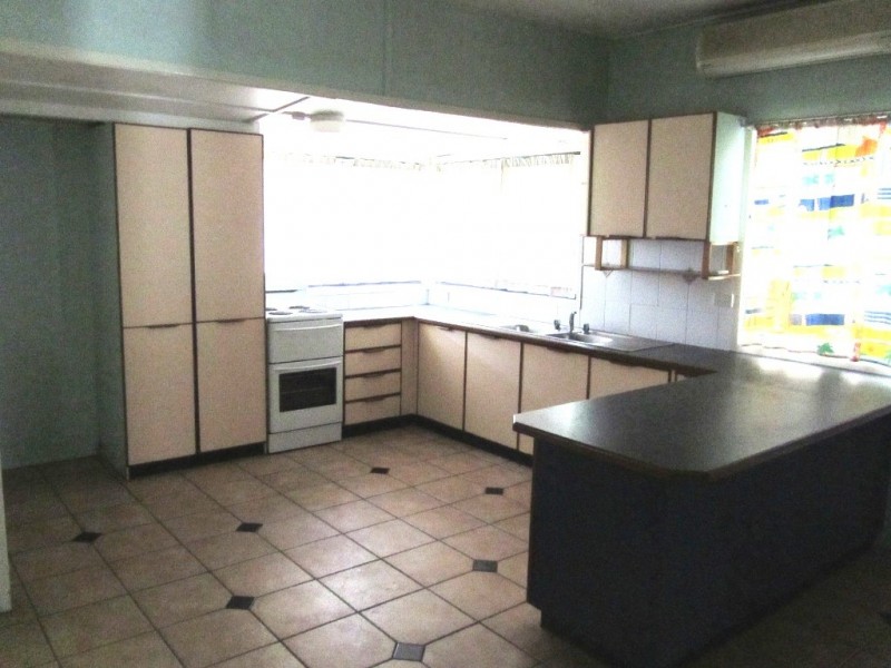21 Spowers Street, Bongaree QLD 4507