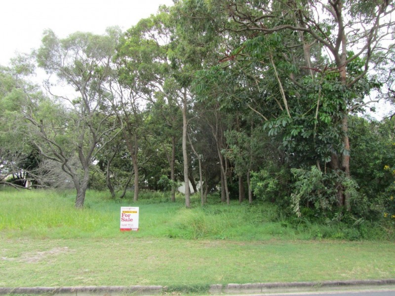 17 Benny Street, Woorim QLD 4507