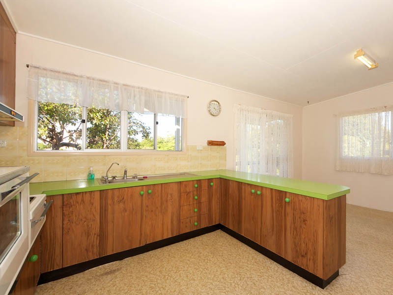 143 Sylvan Beach Esplanade, Bellara QLD 4507