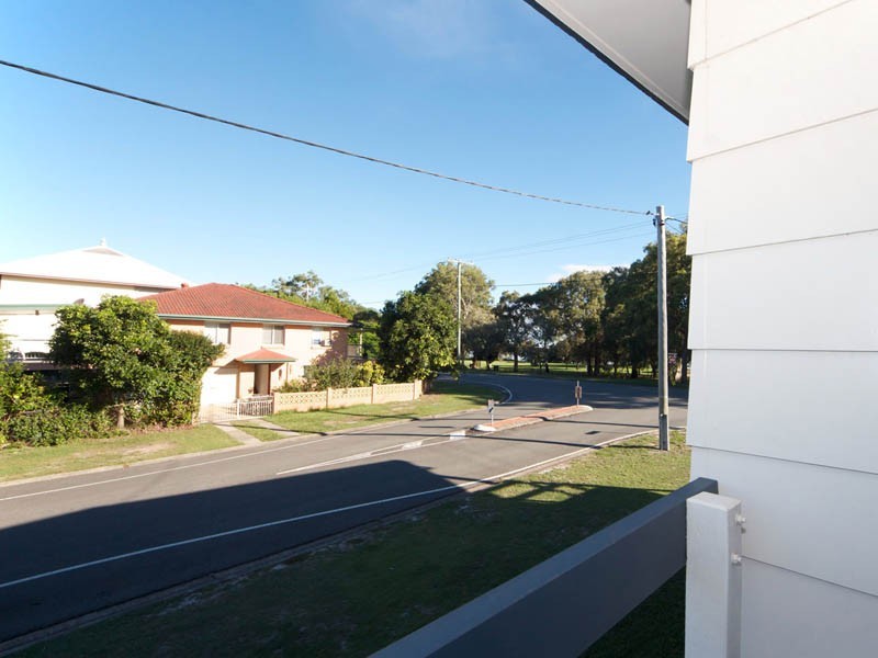 143 Sylvan Beach Esplanade, Bellara QLD 4507