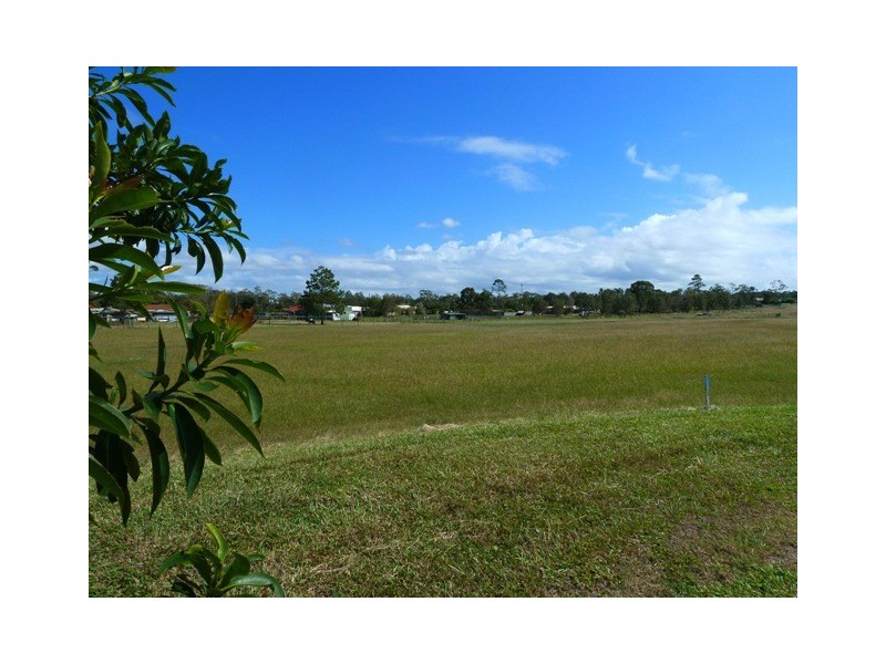 35-37 Hudson Way, Ningi QLD 4511