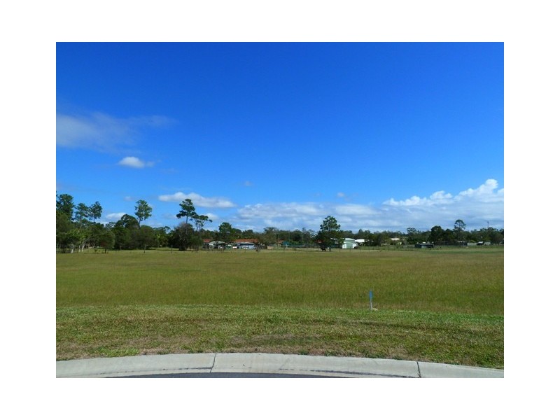 35-37 Hudson Way, Ningi QLD 4511