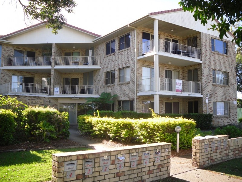 3/5 Wattle Avenue, Bongaree QLD 4507