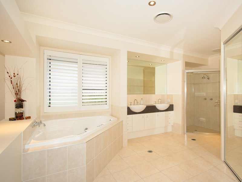 3 Seabreeze Avenue, Banksia Beach QLD 4507