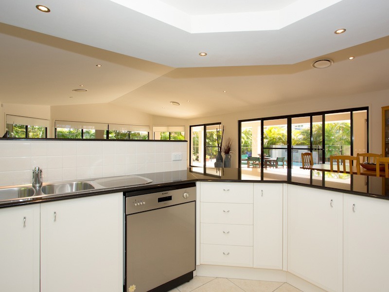 3 Seabreeze Avenue, Banksia Beach QLD 4507