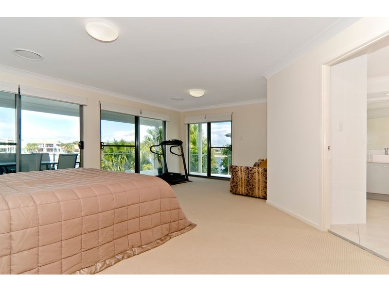 28 Teal Boulevarde, Banksia Beach QLD 4507