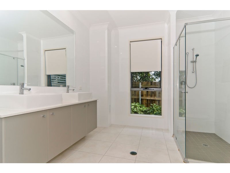 28 Teal Boulevarde, Banksia Beach QLD 4507