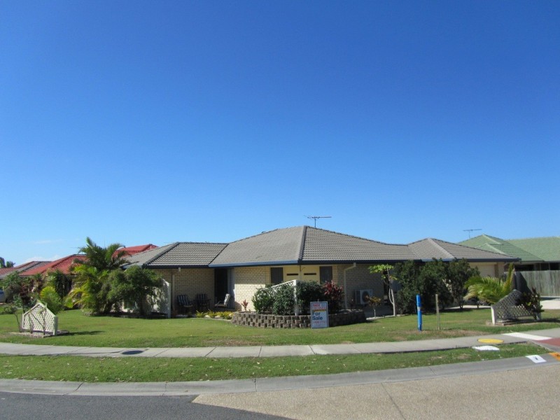 116 Carpenter Way, Sandstone Point QLD 4511