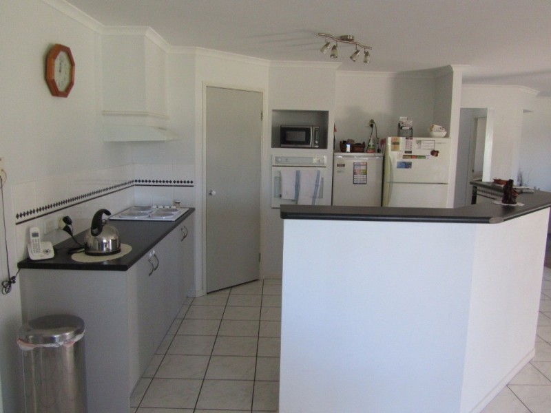 116 Carpenter Way, Sandstone Point QLD 4511